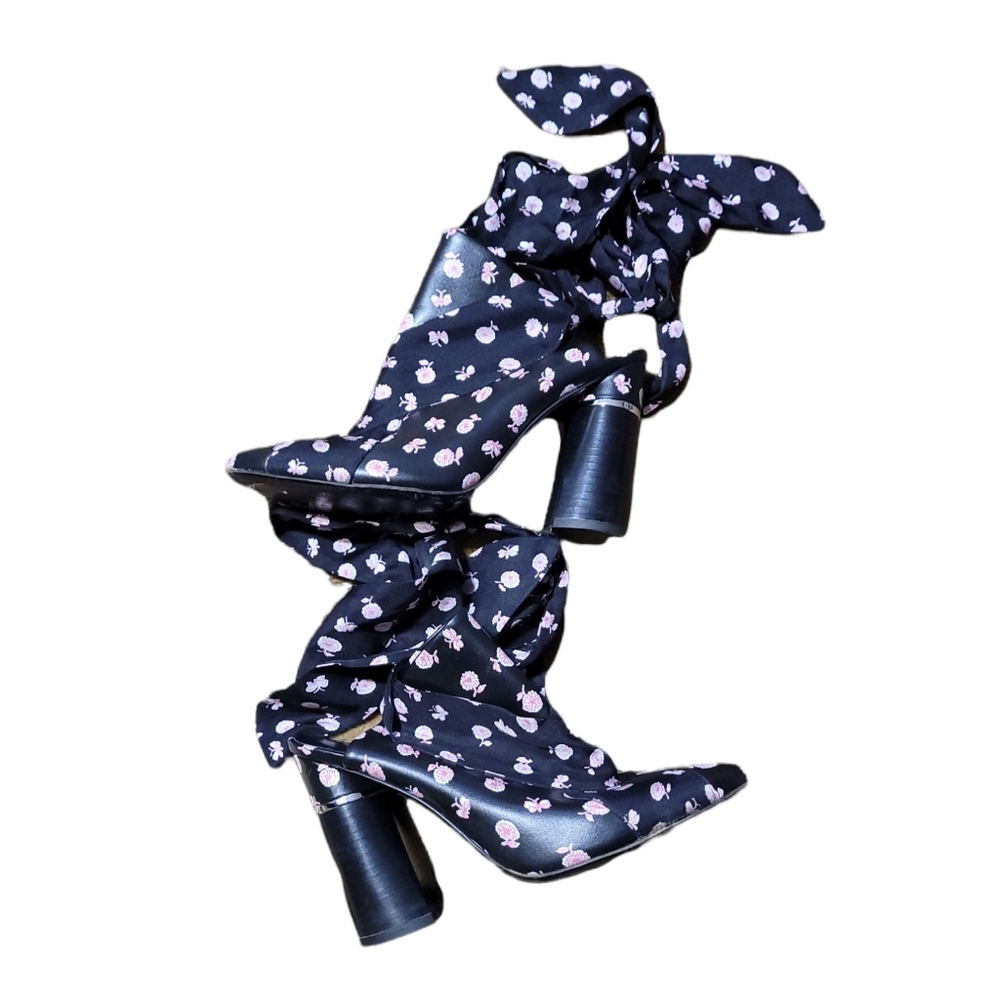 3.1 Phillip Lim Style: Drum Mules Scarf Tie Glove